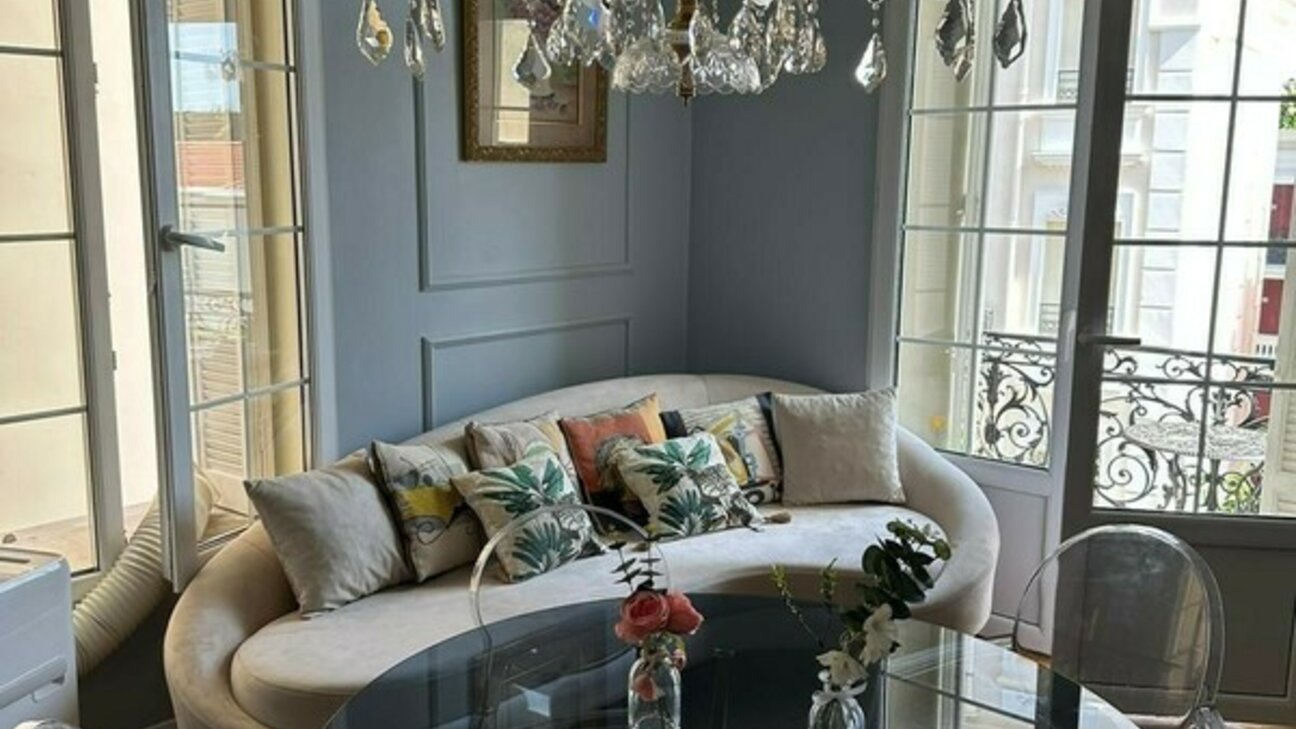 Bourgeois apartment next to Monaco. - 1 / 9