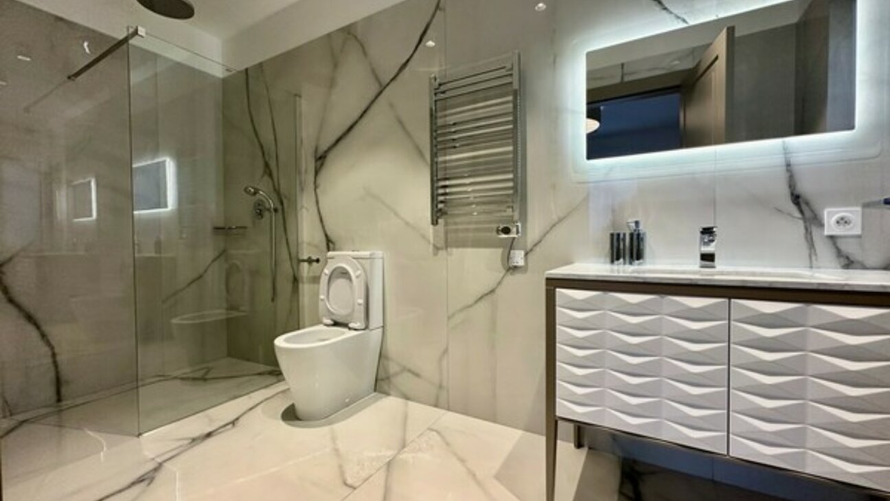 Beautiful house renovated with sea view - 5 / 10