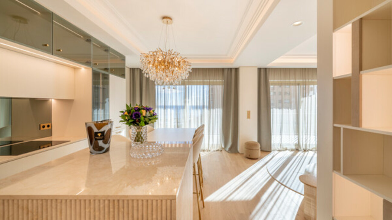 À quelques pas des plages du Larvotto - Vue mer - 3 / 4