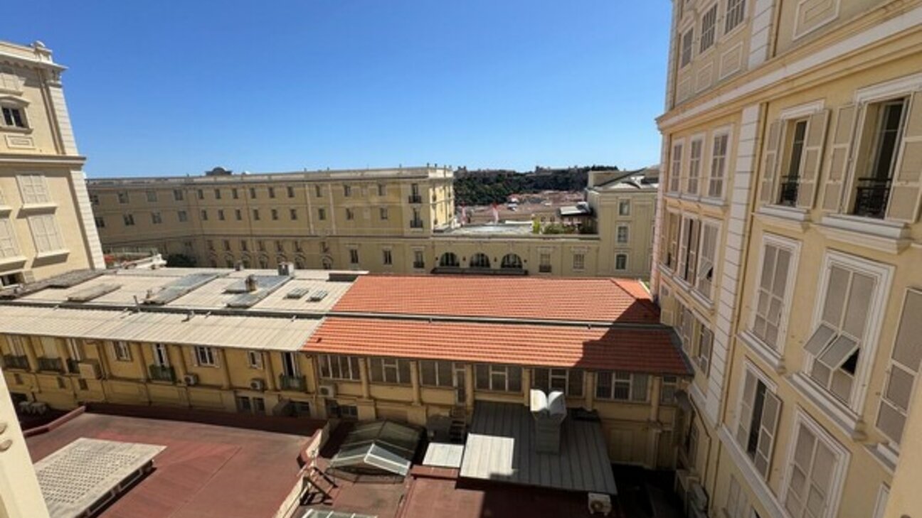 Studio à louer – Vue sur le palais princier - Palais de la Scala - 1 / 2
