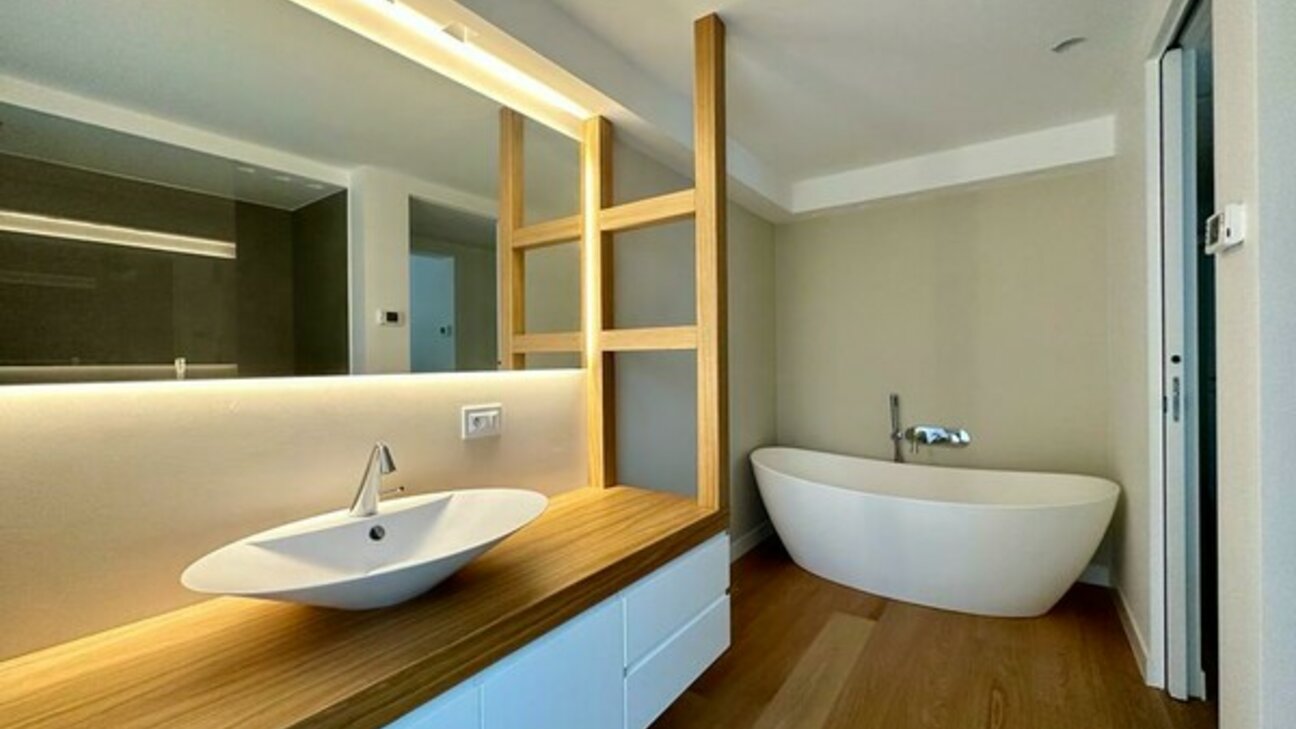 EZE - Villa avec terrain constructible - 2 / 7