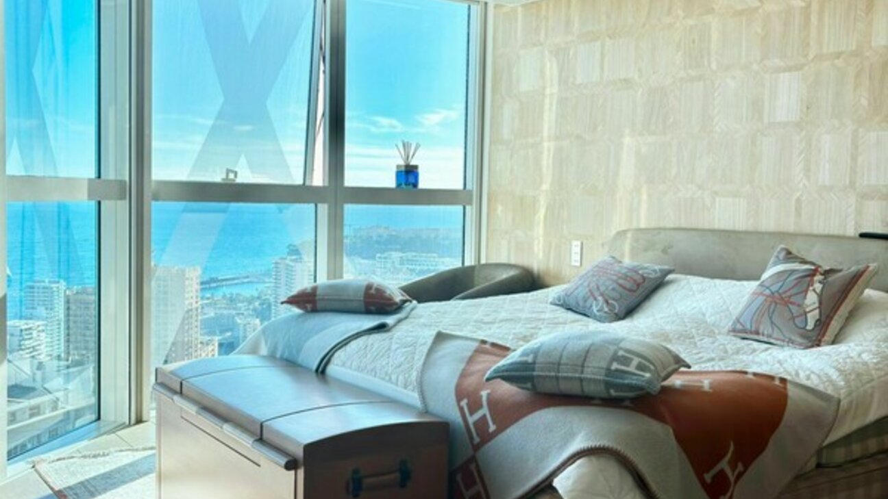 3 bedroom apartment at Tour Odeon - 4 / 5