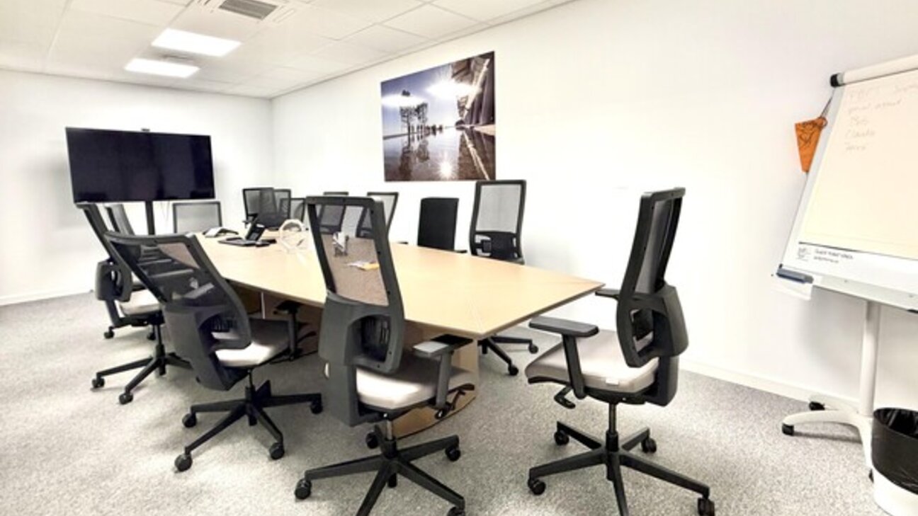 FONTVIEILLE "Les Industries" - Premium fully renovated offices - 4 / 12