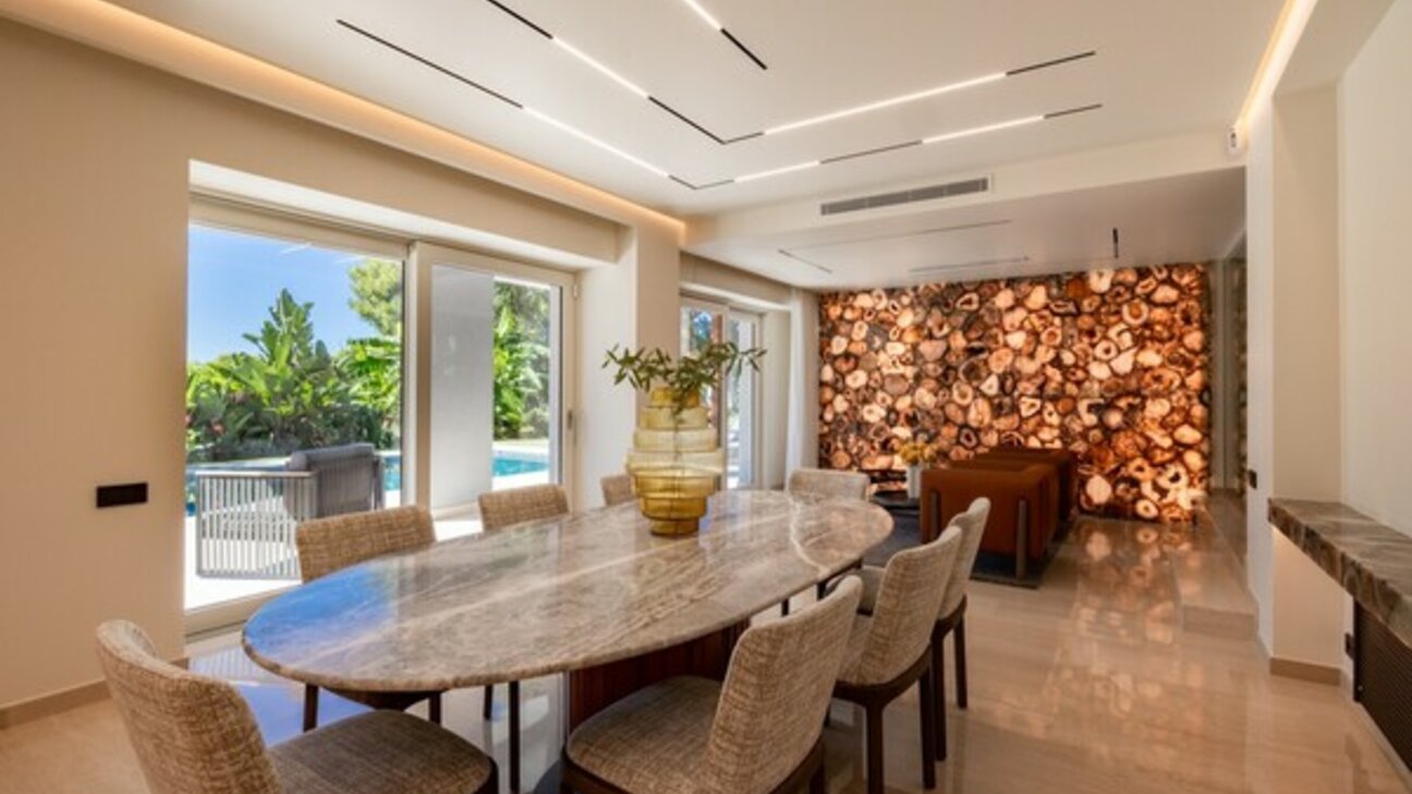 Villa rénovée - Proche Grand Hôtel Cap Ferrat - 2 / 11