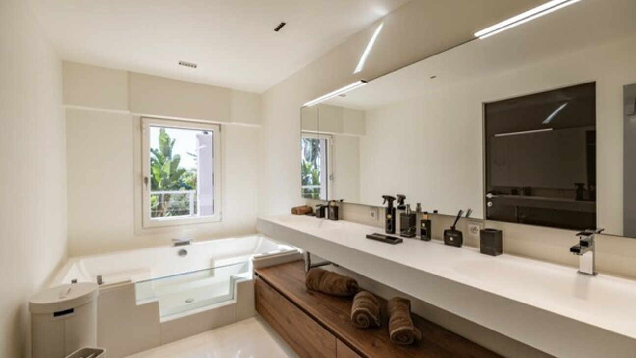 Villa rénovée - Proche Grand Hôtel Cap Ferrat - 9 / 11