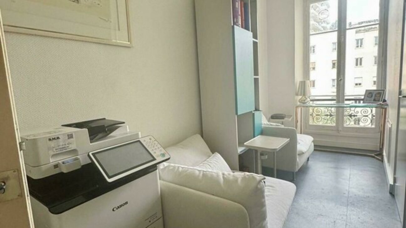 Office at Palais de la Scala - 2 / 3